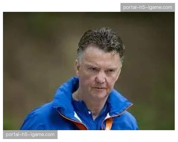 法兰克福宣布与体育总监克罗舍续约至2028年