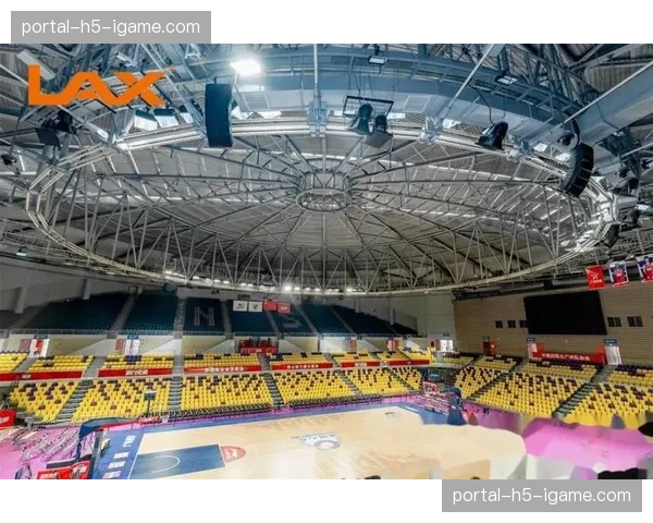 产业通讯：为提升观赛体验，部分CBA场馆升级设施，增加低位对抗镜头的特写回放